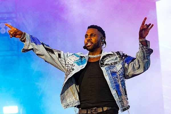 Music Friday: Jason Derulo's 2019 Tune Revives an Iconic Diamond Catchphrase