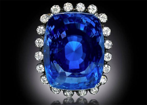 Birthstone of the Month: 423-Carat Logan Sapphire Is September’s Showstopper
